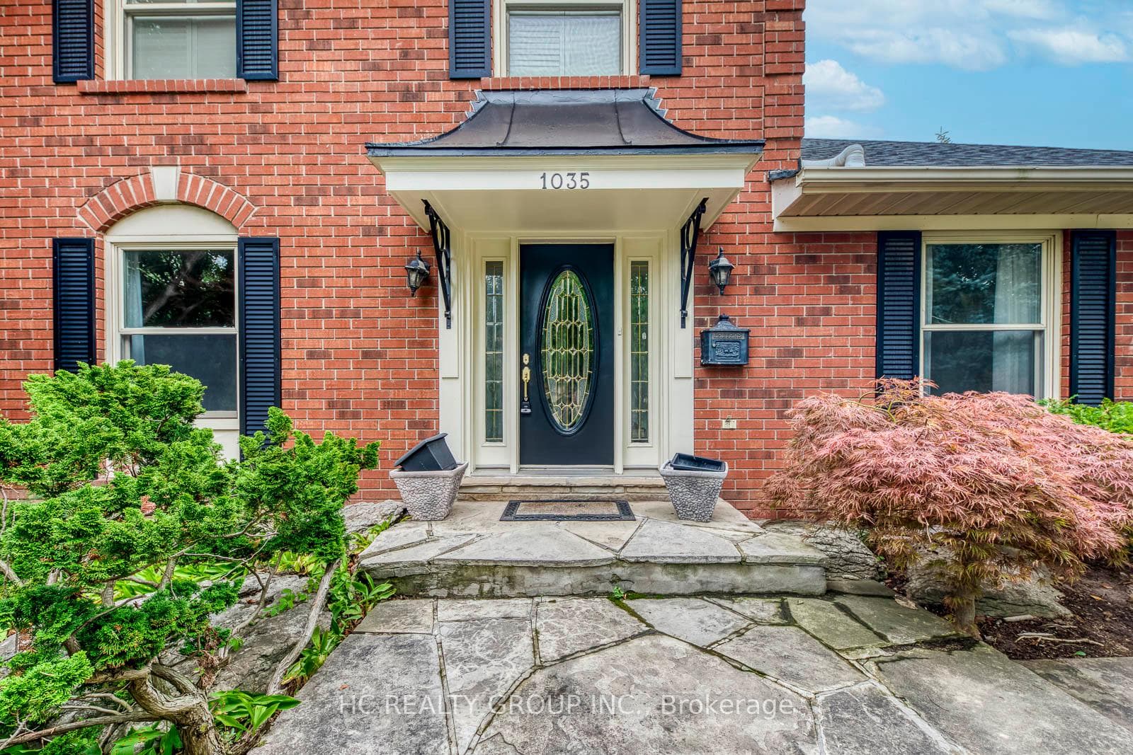 1035 Oak Meadow Road photo 3