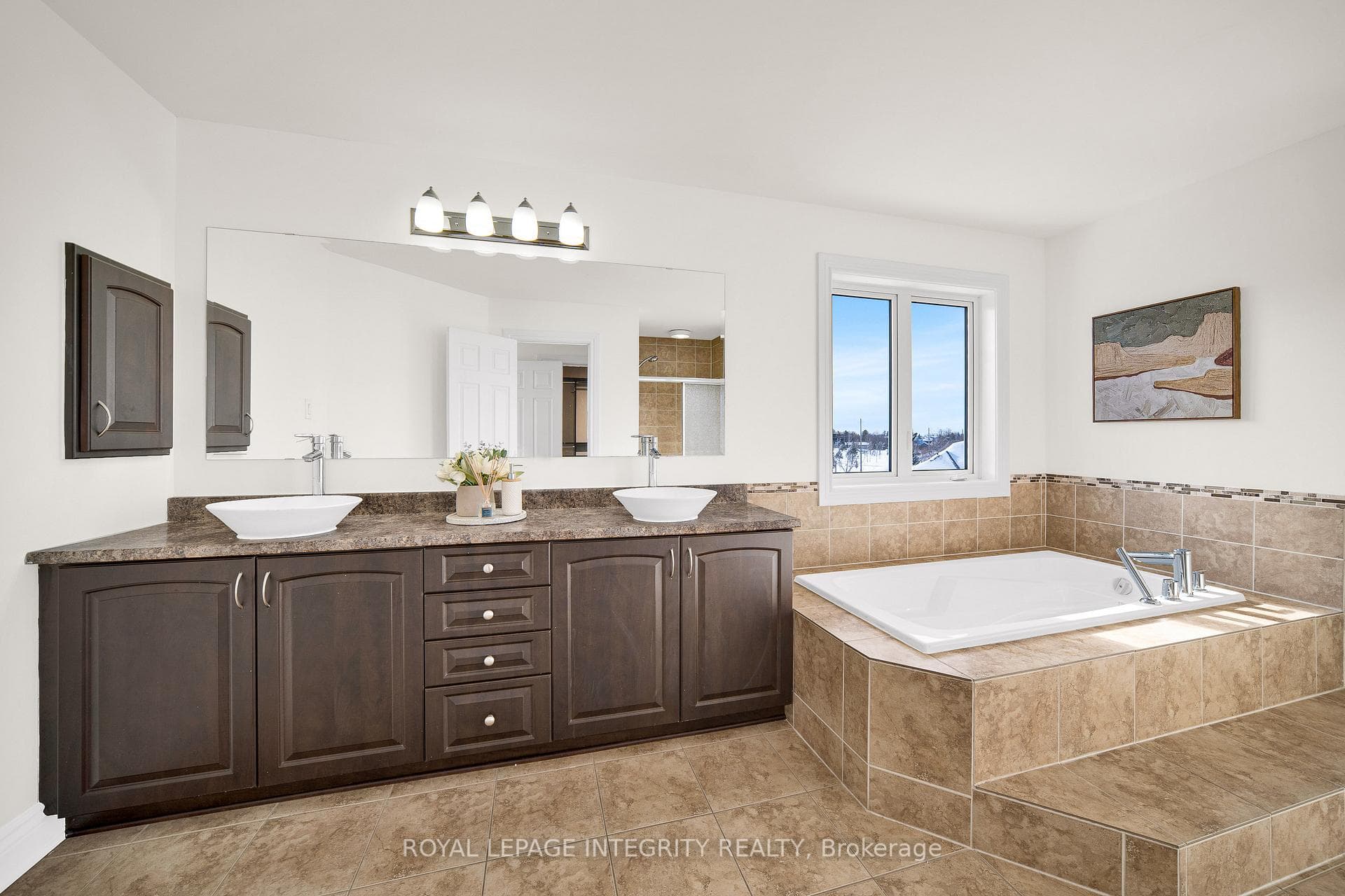 Double vanity, soaker tub