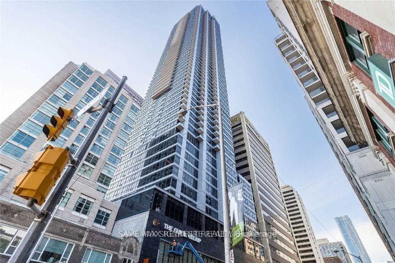 395 Bloor Street Unit 5408 photo 2