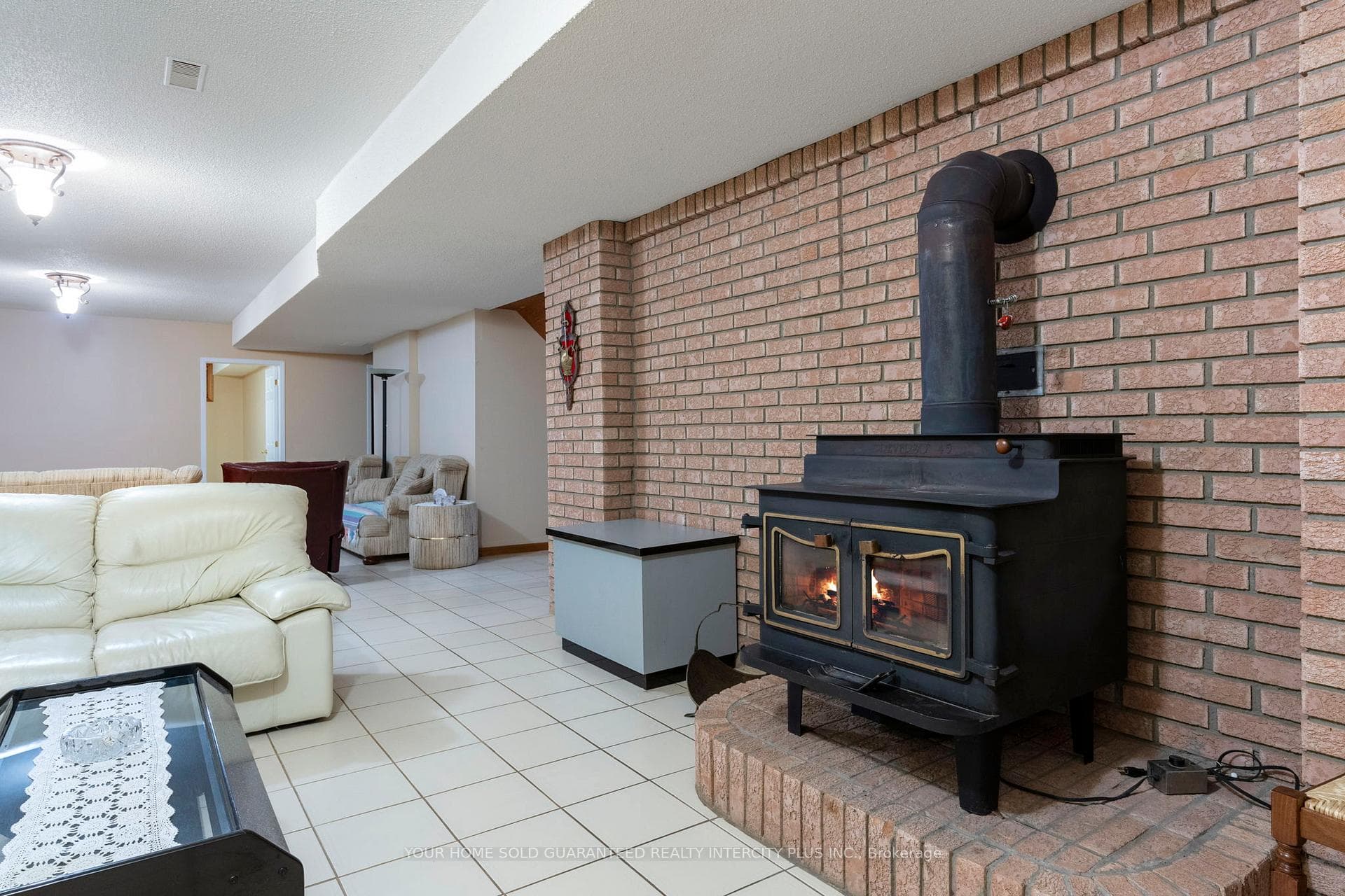 592 Fralick's Beach Road photo 40