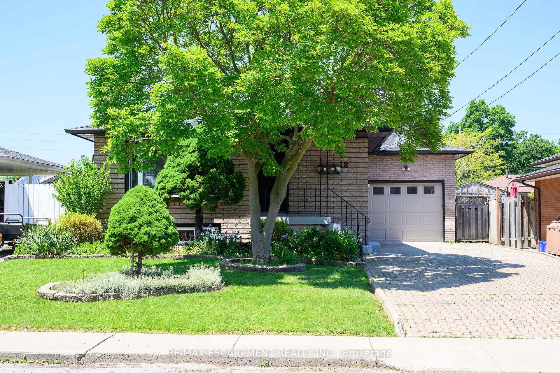 18 Rivercrest Road photo 40