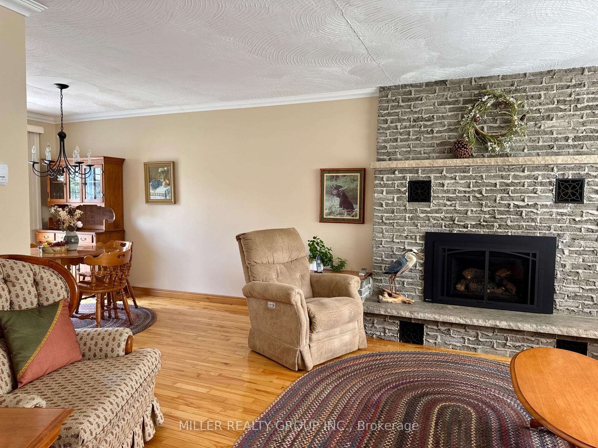 481 Broadwood Avenue photo 7
