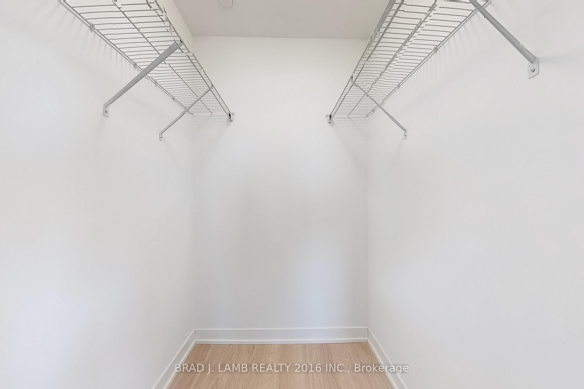195 McCaul Street Unit 1302 photo 19