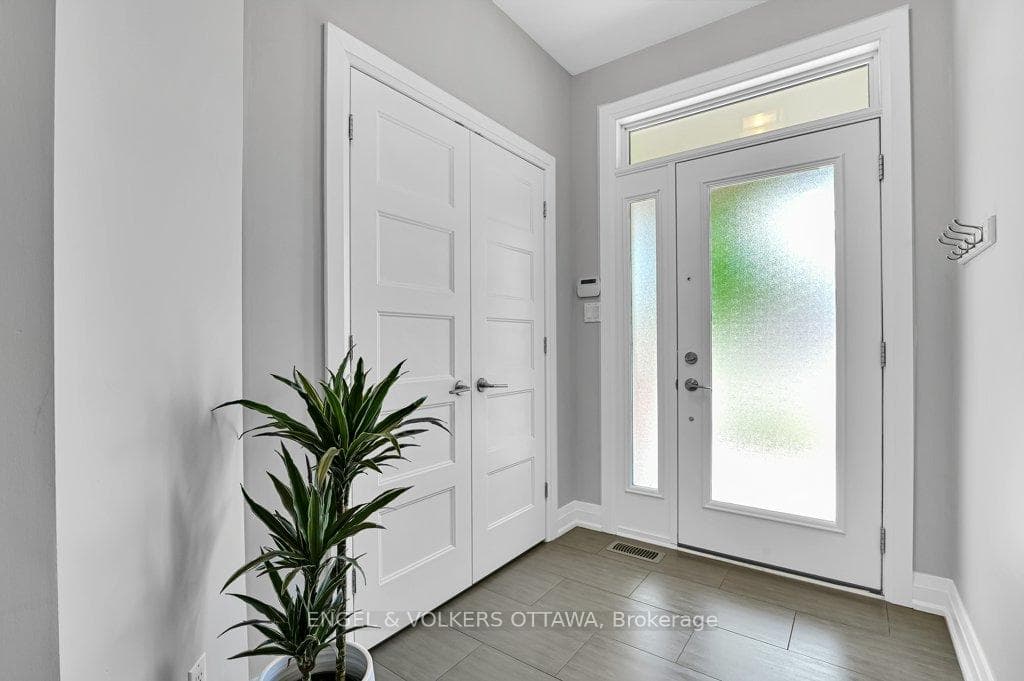 331 Duncairn Avenue photo 3