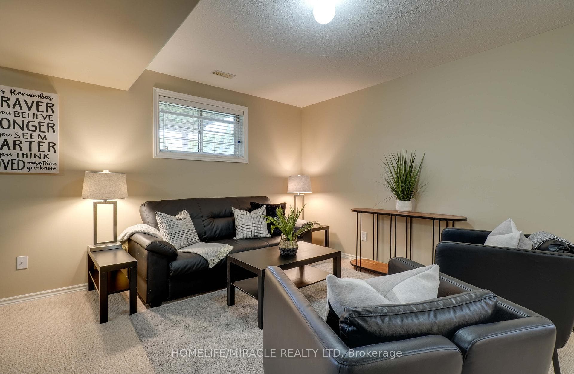 551 Grey Street photo 26