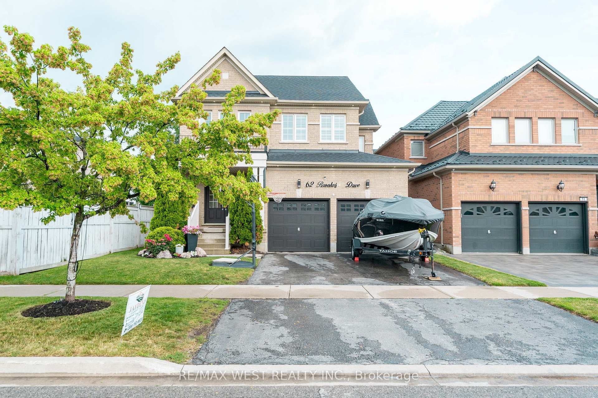 62 Brookview Drive photo 2