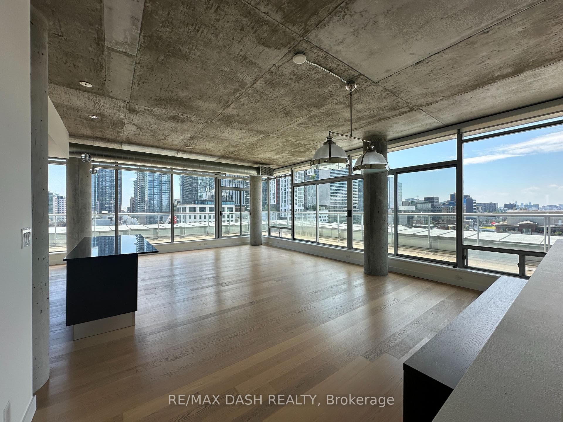 169 John Street Unit Ph03 photo 18