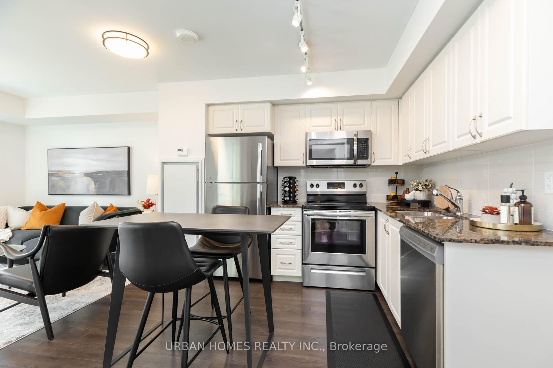 3091 Dufferin Street Unit 734 photo 10