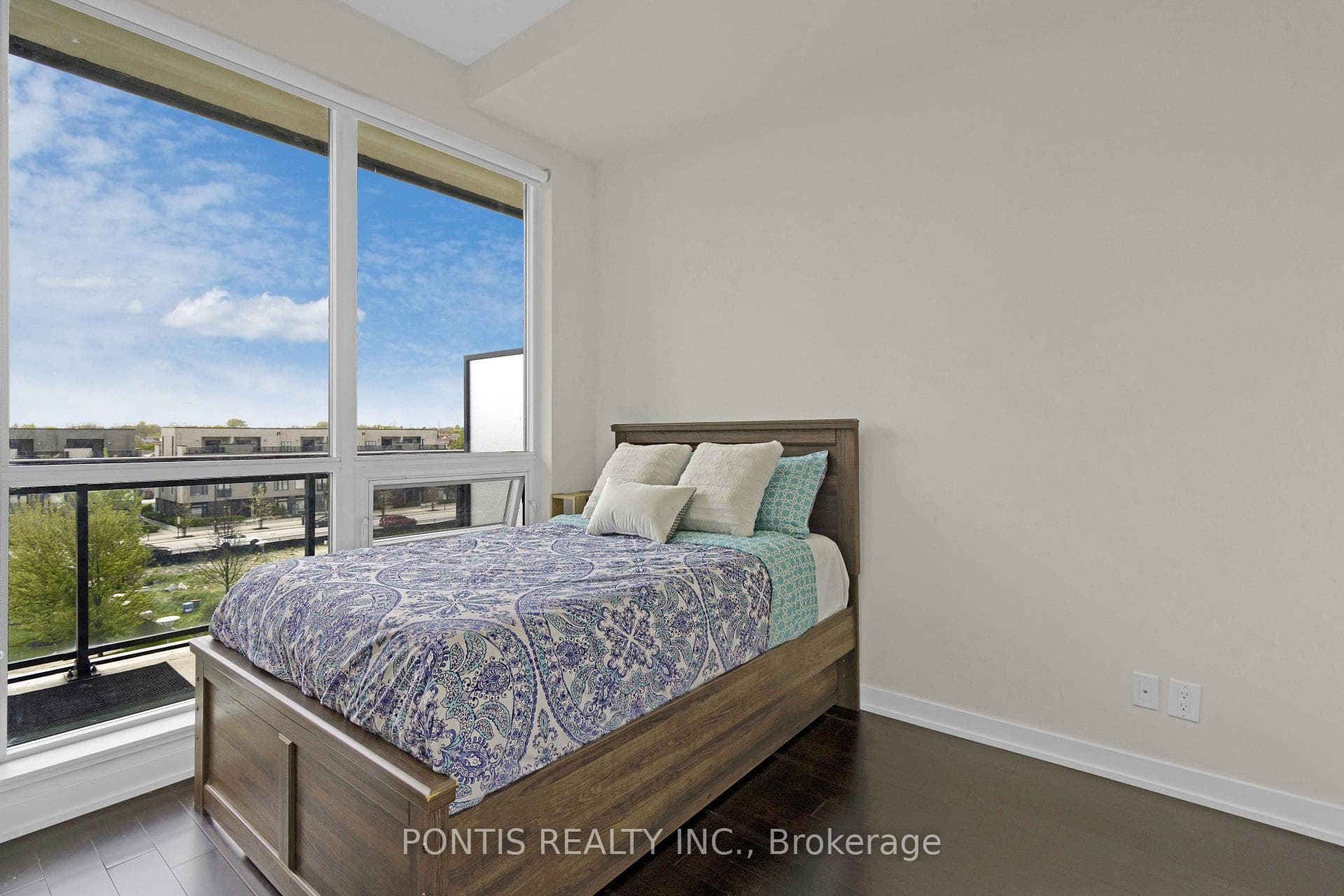4011 Brickstone Mews Unit 323 photo 10