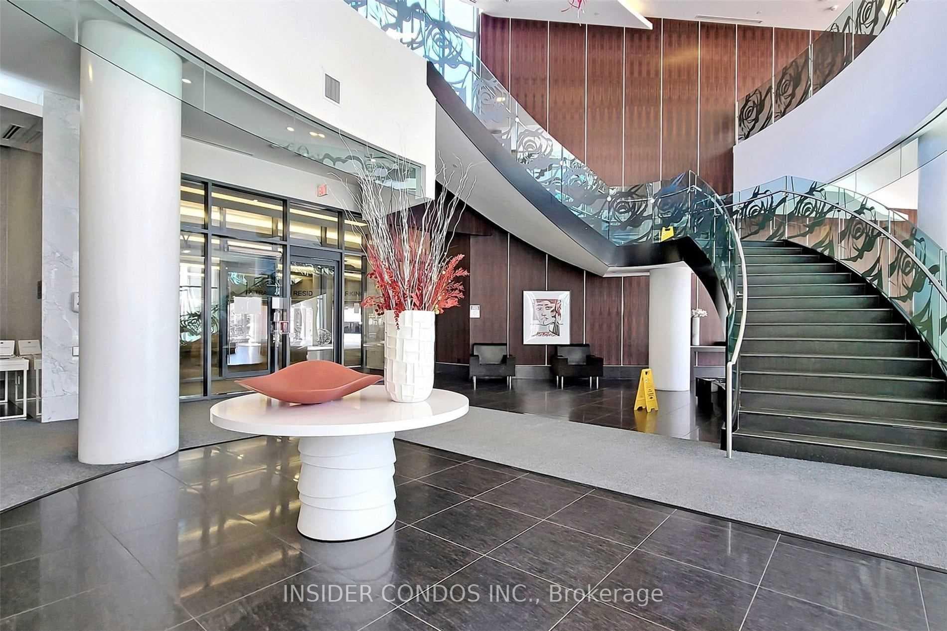 5162 Yonge Street Unit 2901 photo 3
