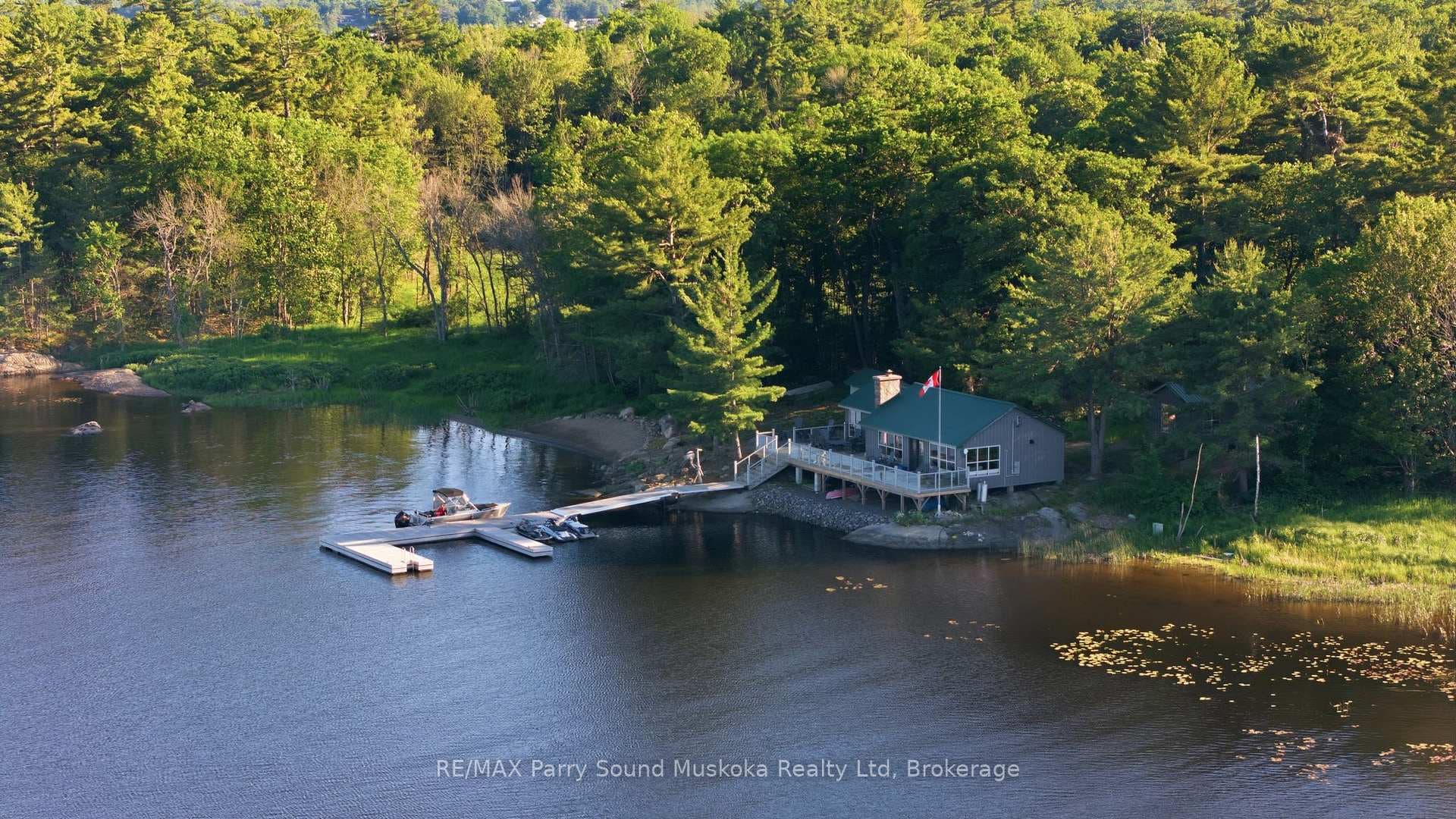 1 A15 Island photo 30