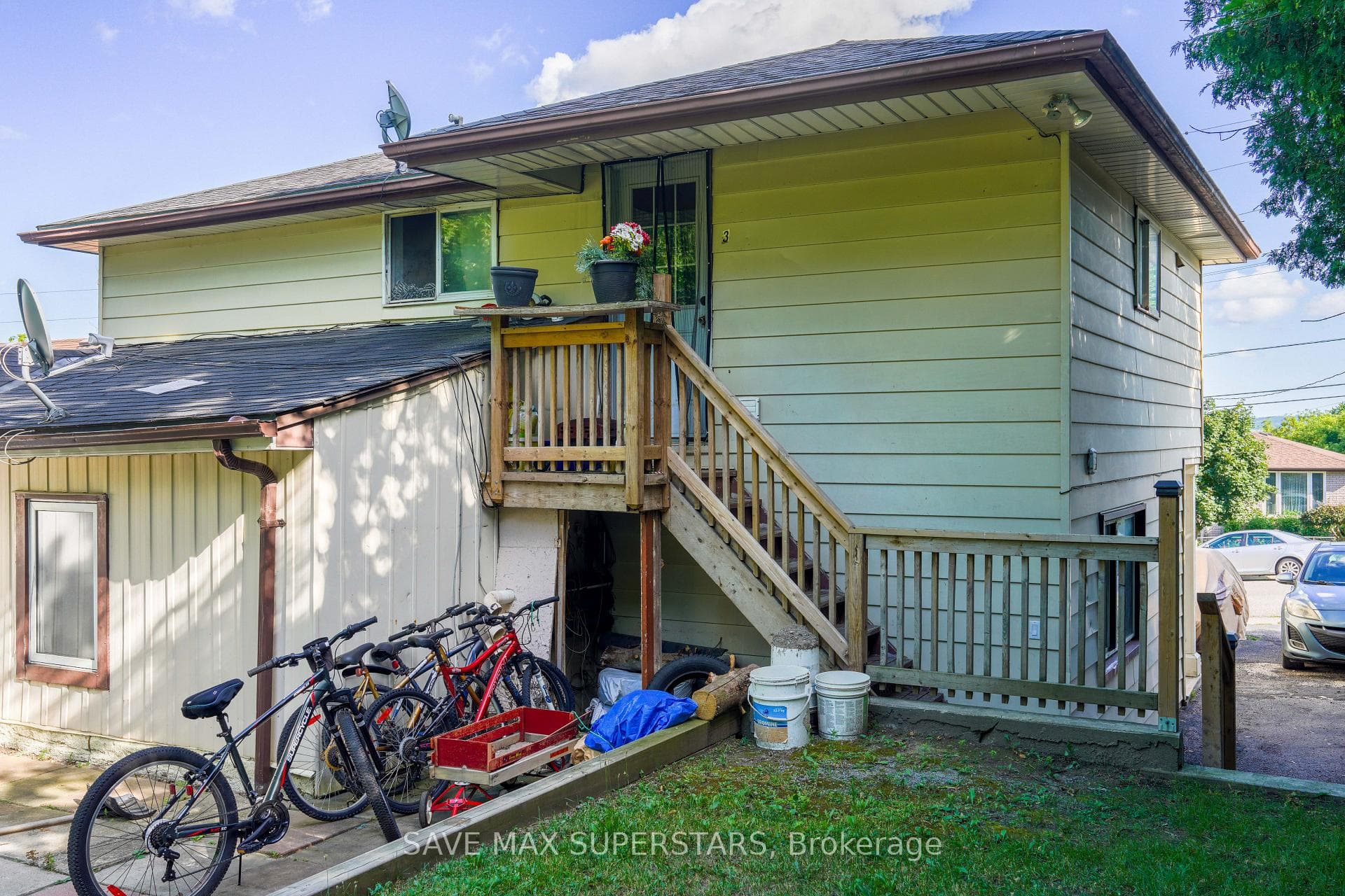 93 John Street photo 14