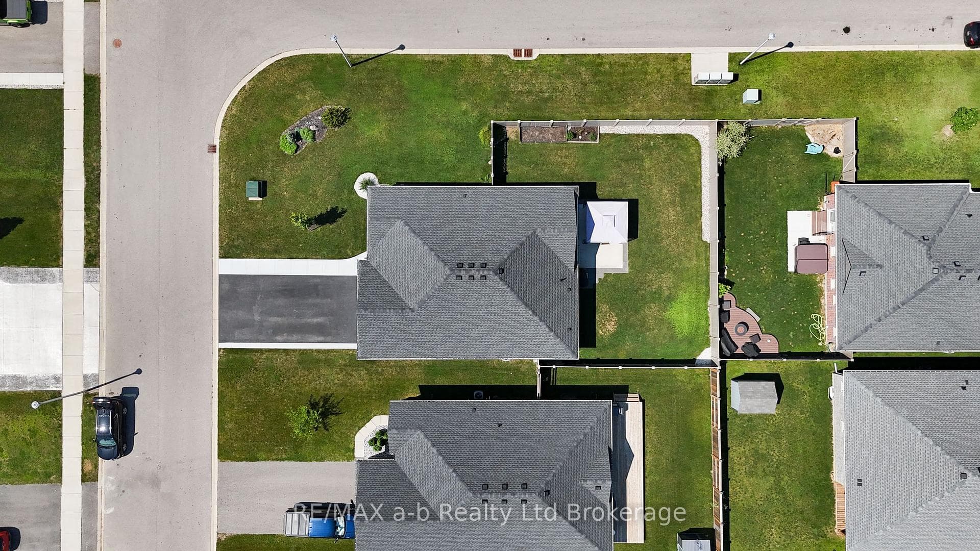 268 Wilson Avenue photo 32