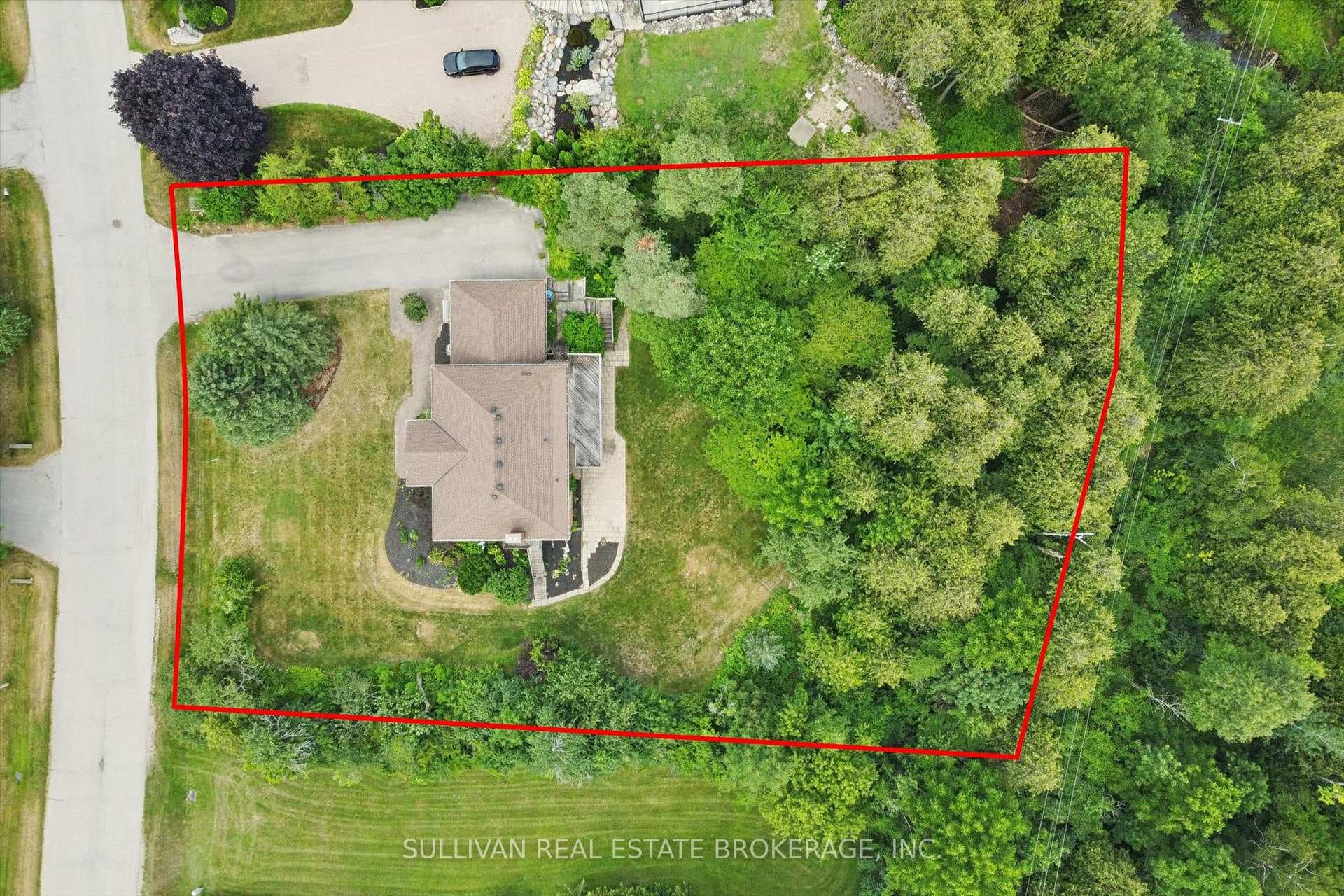 105 Cobblestone Place photo 4