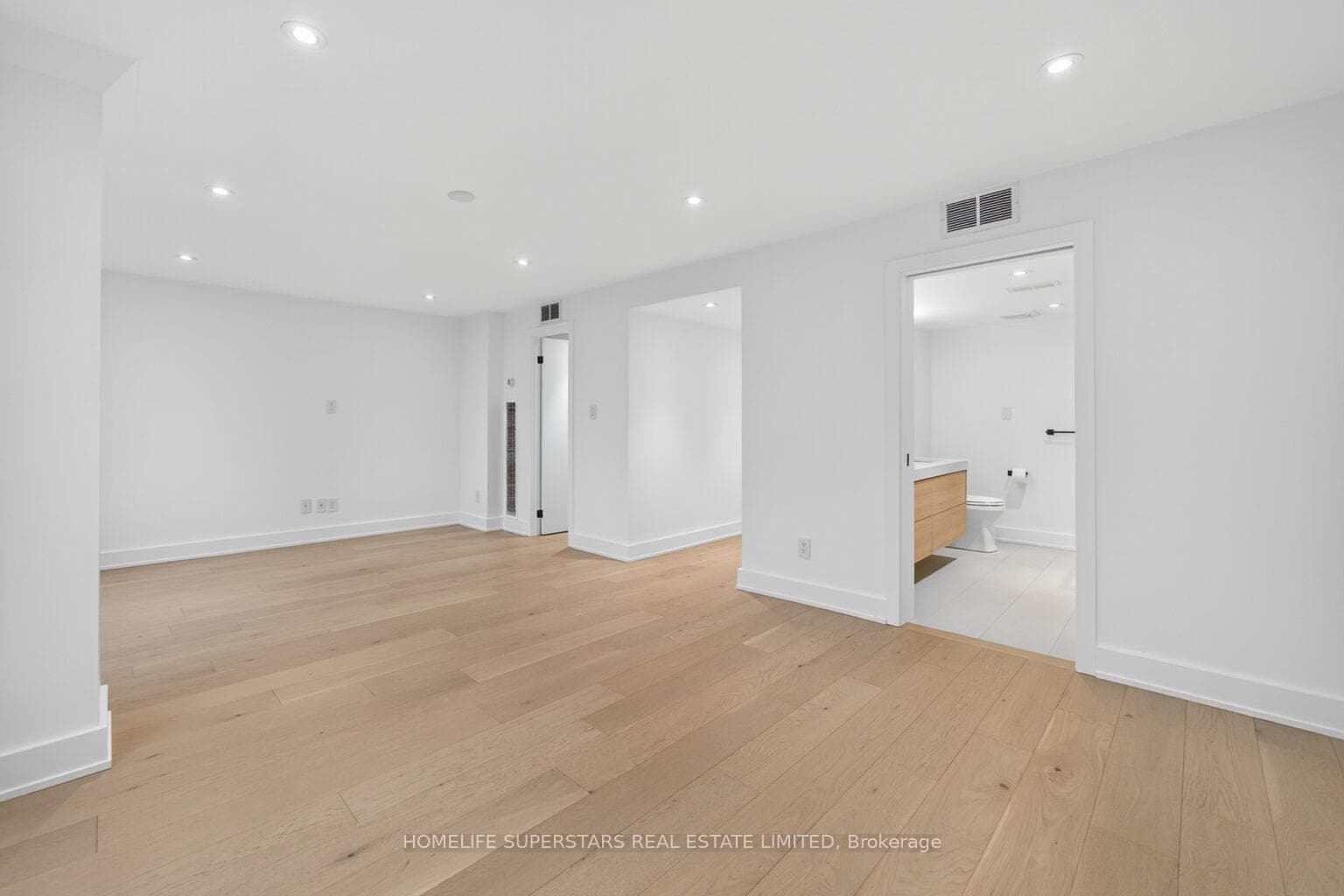 409 Bloor Street Unit PH 3 photo 22