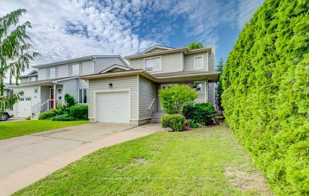 644 Stewart Drive photo 2