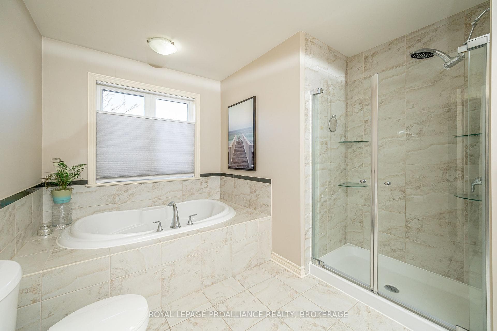 1217 Greenwood Park Drive photo 25
