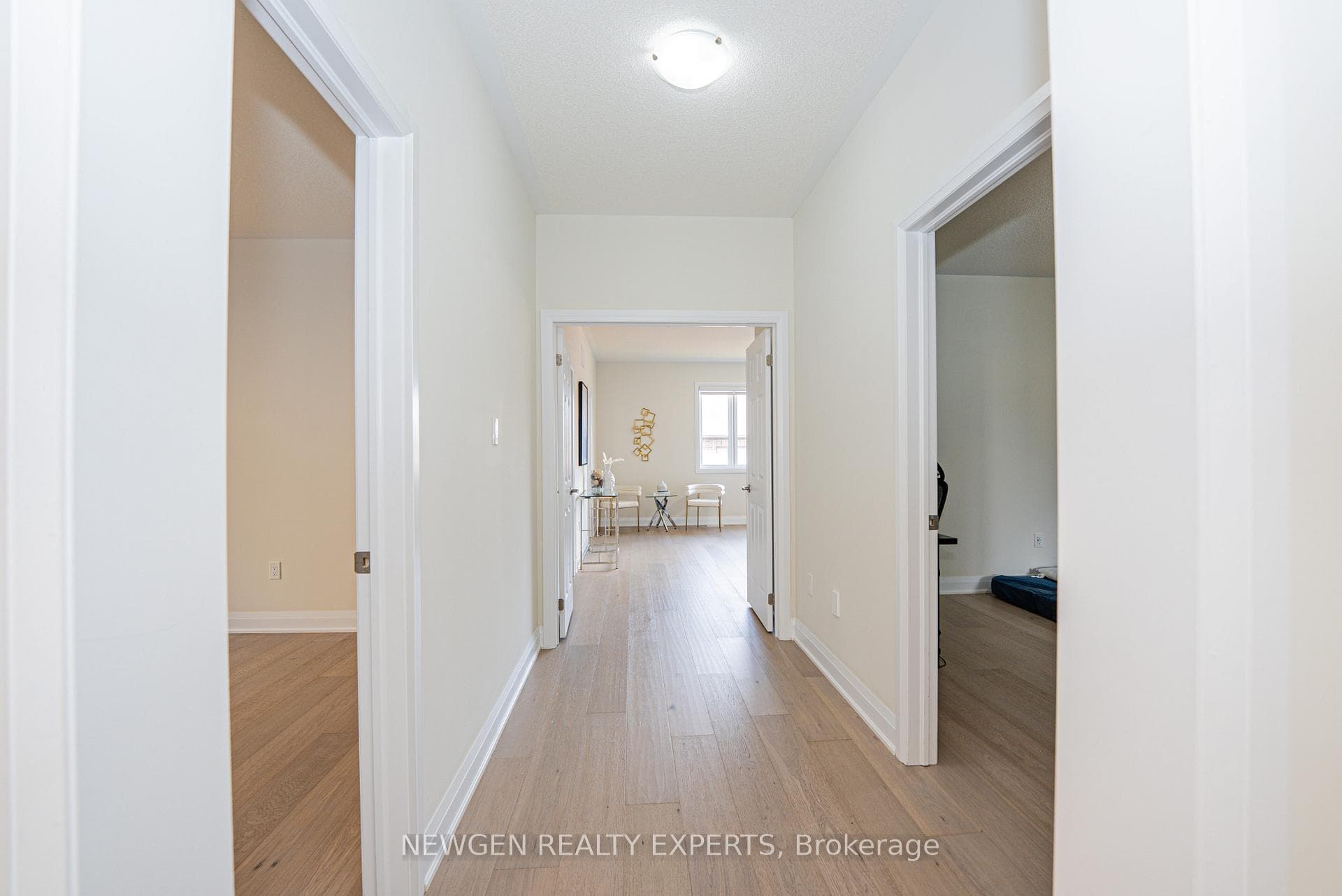 53 Lipscott Drive photo 20