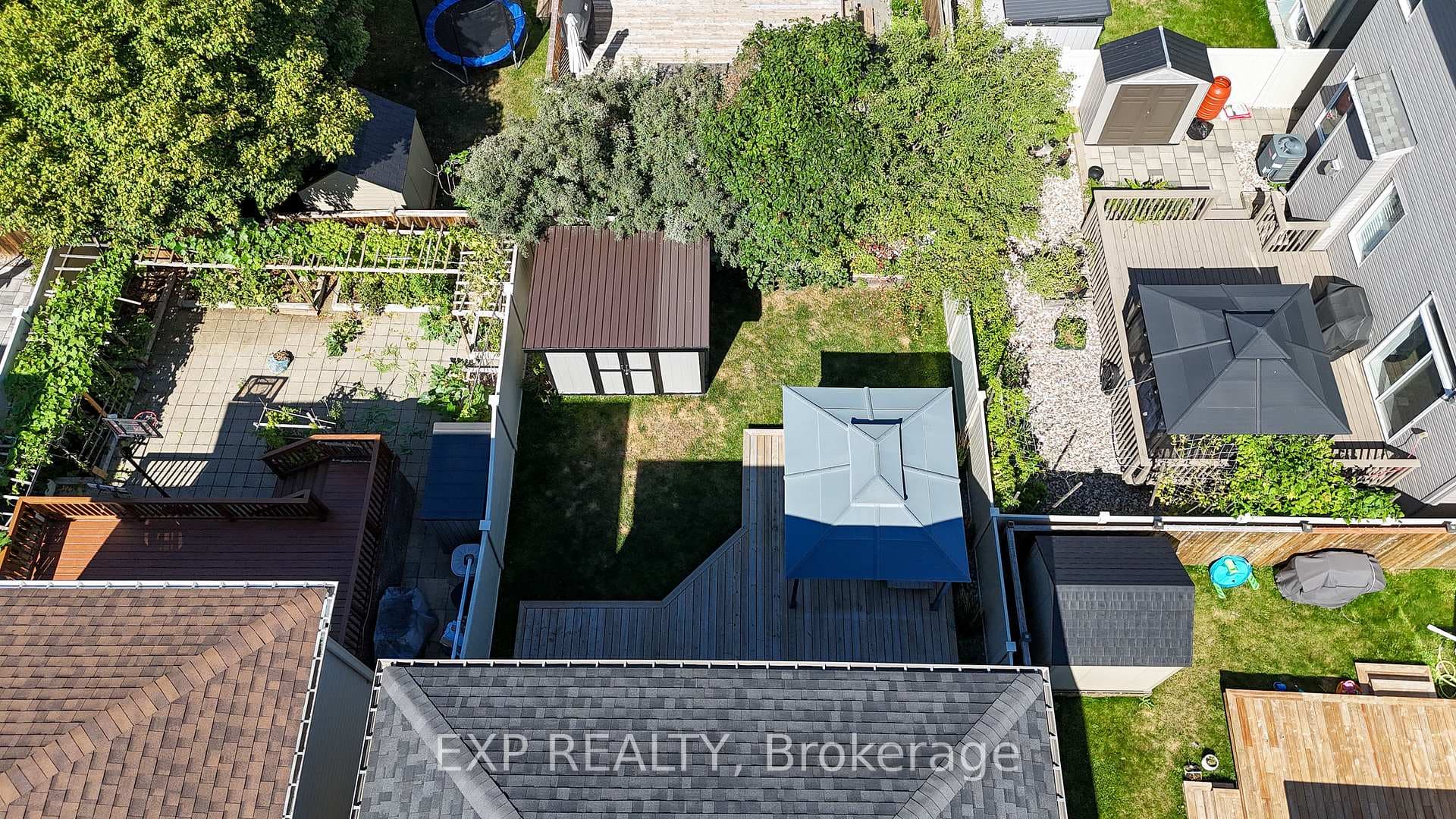 3545 Woodroffe Avenue photo 42