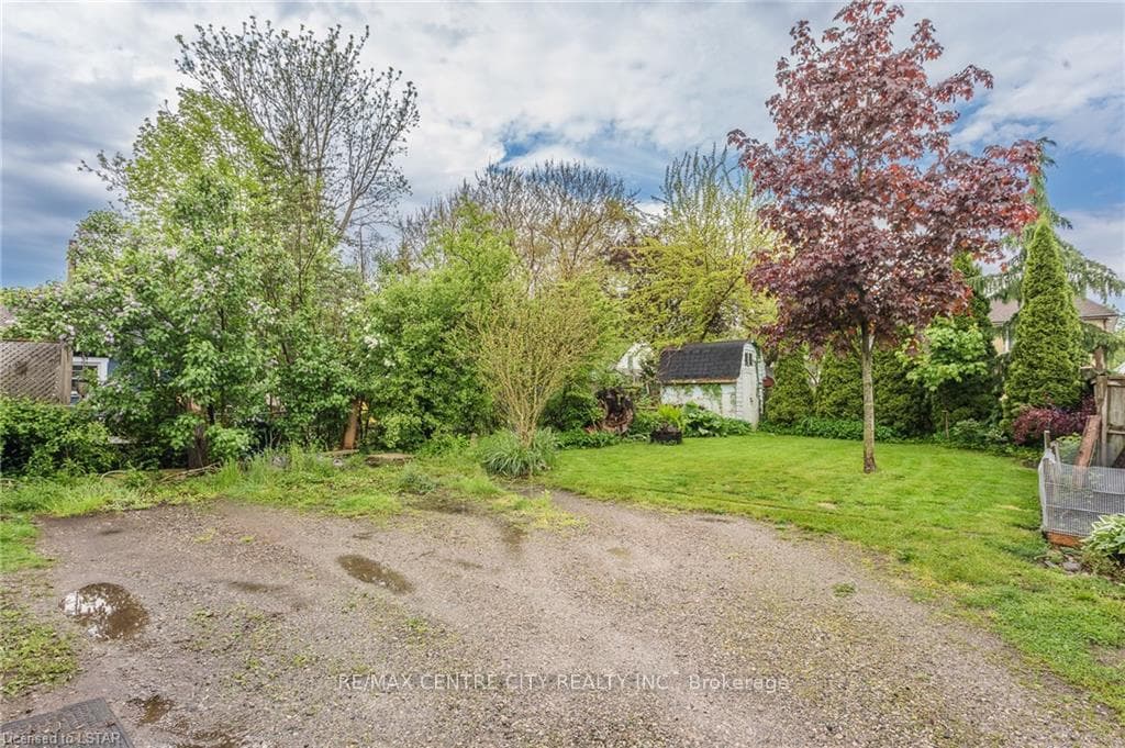51 WILSON Avenue photo 31