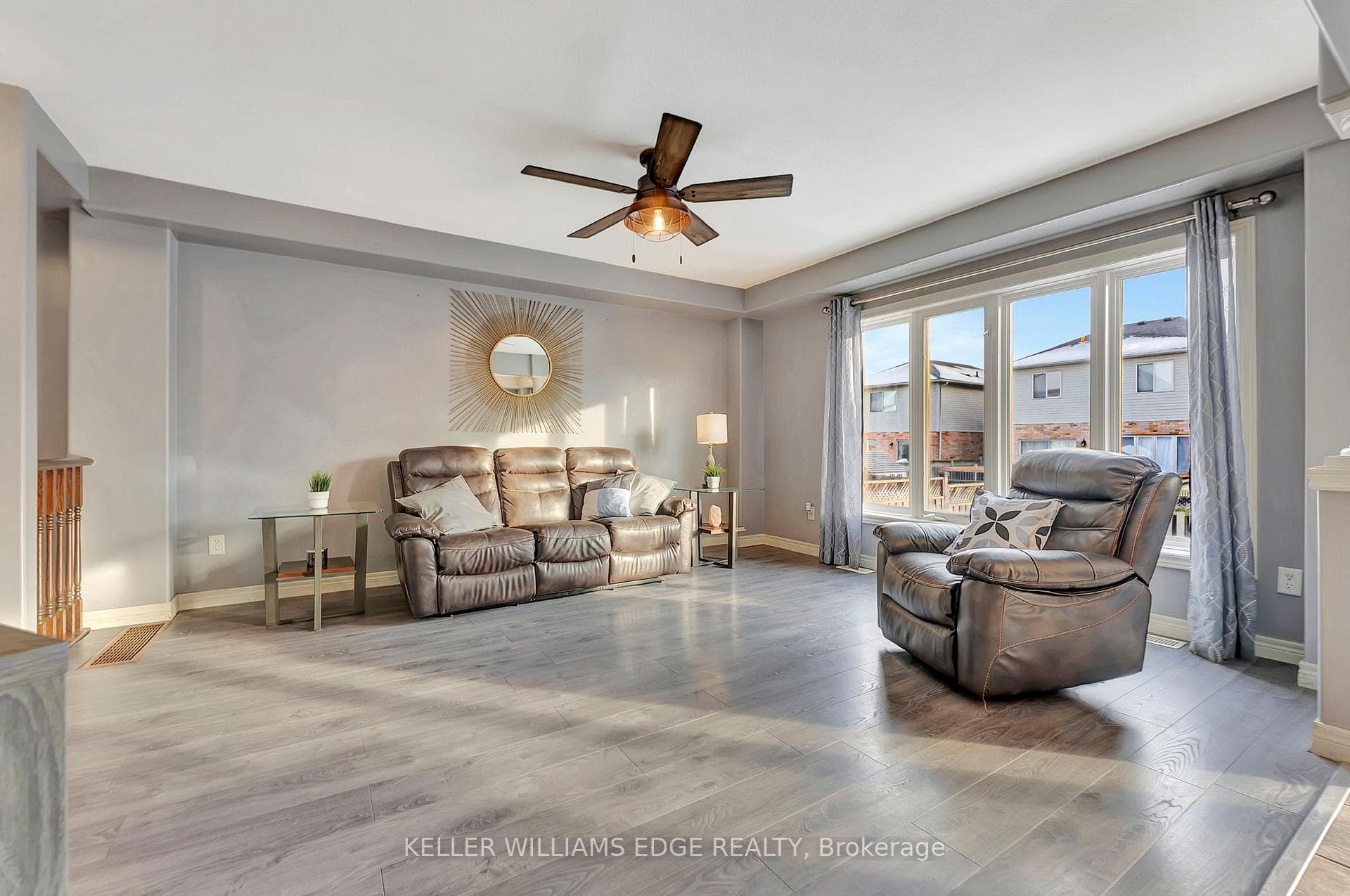 20 Donald Bell Drive photo 9