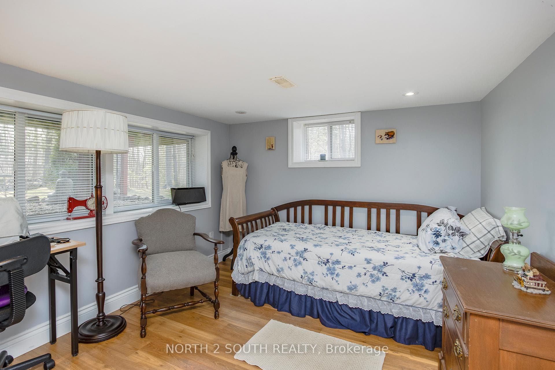 2390 Honey Harbour Road photo 20