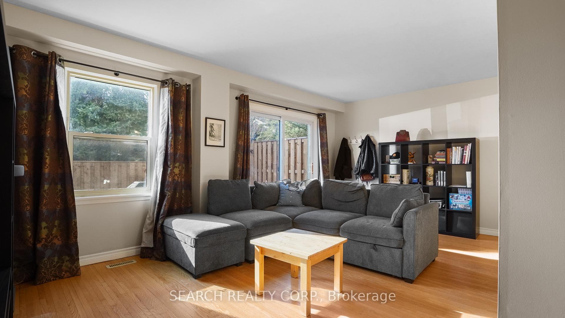 39 Queenston Drive photo 15
