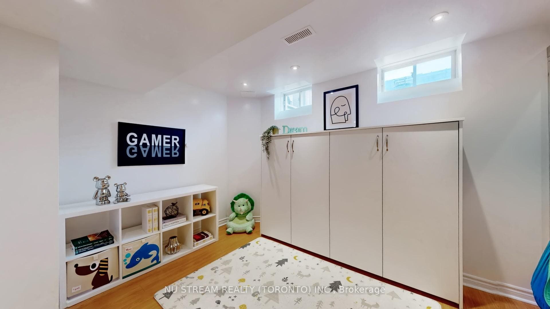 18 Radmore Place photo 43