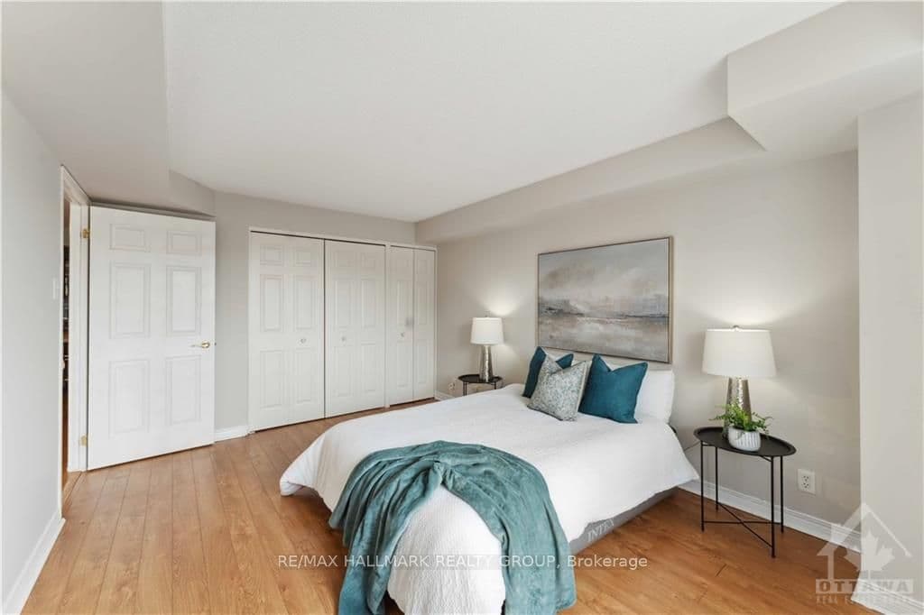 429 SOMERSET Street Unit 510 photo 16