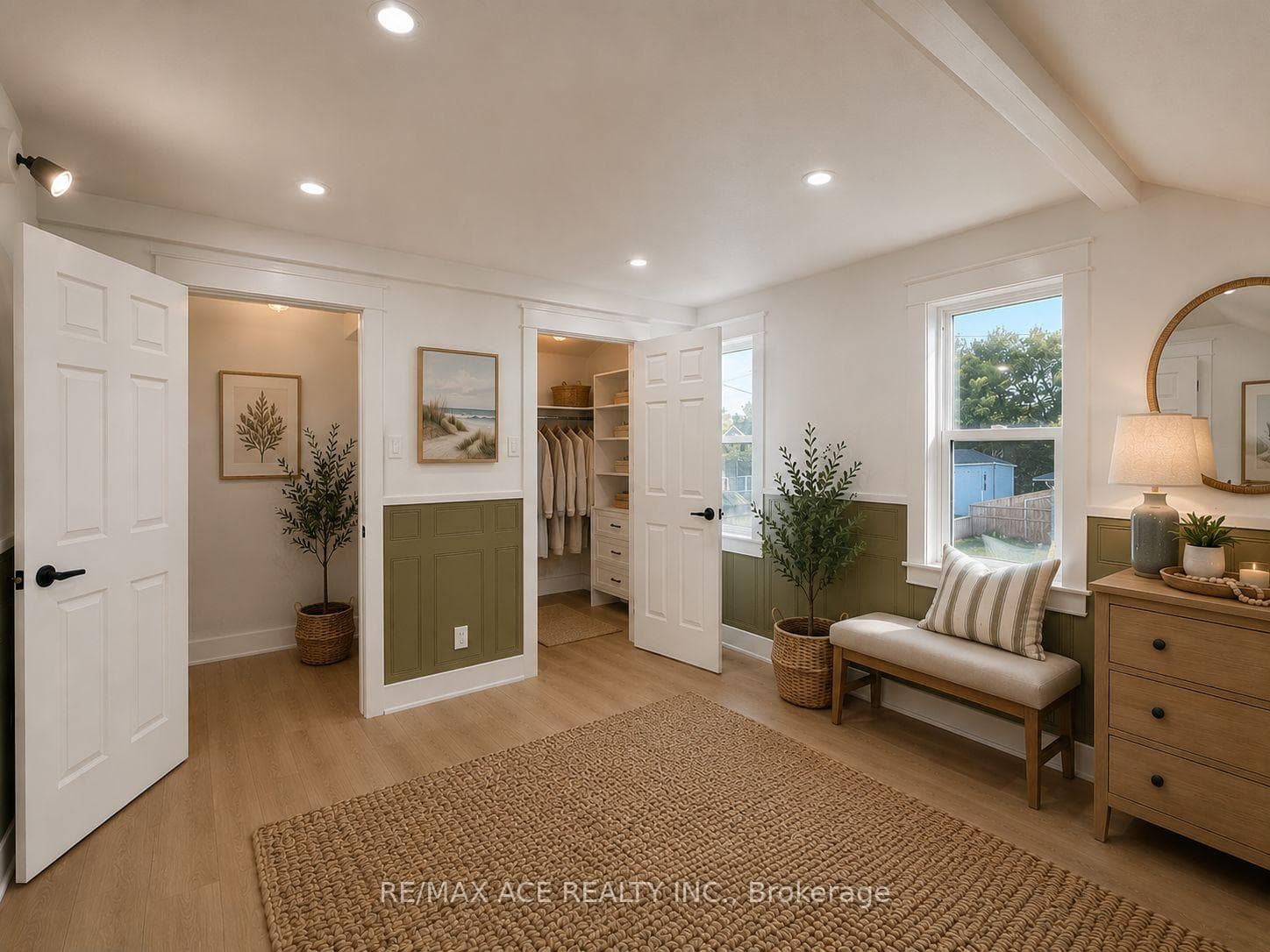123 Oakwood Avenue photo 7