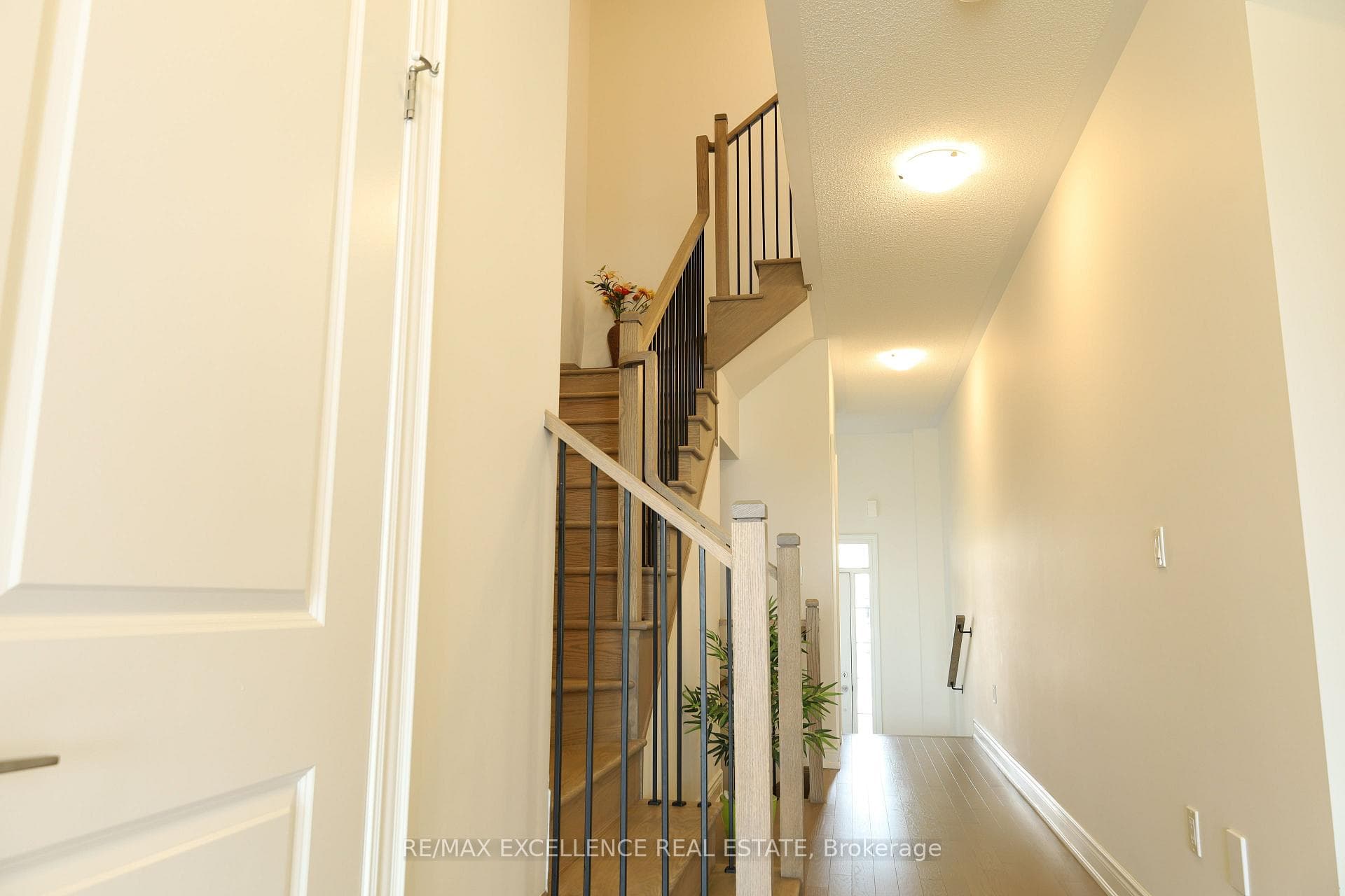 102 Bermondsey Way photo 25