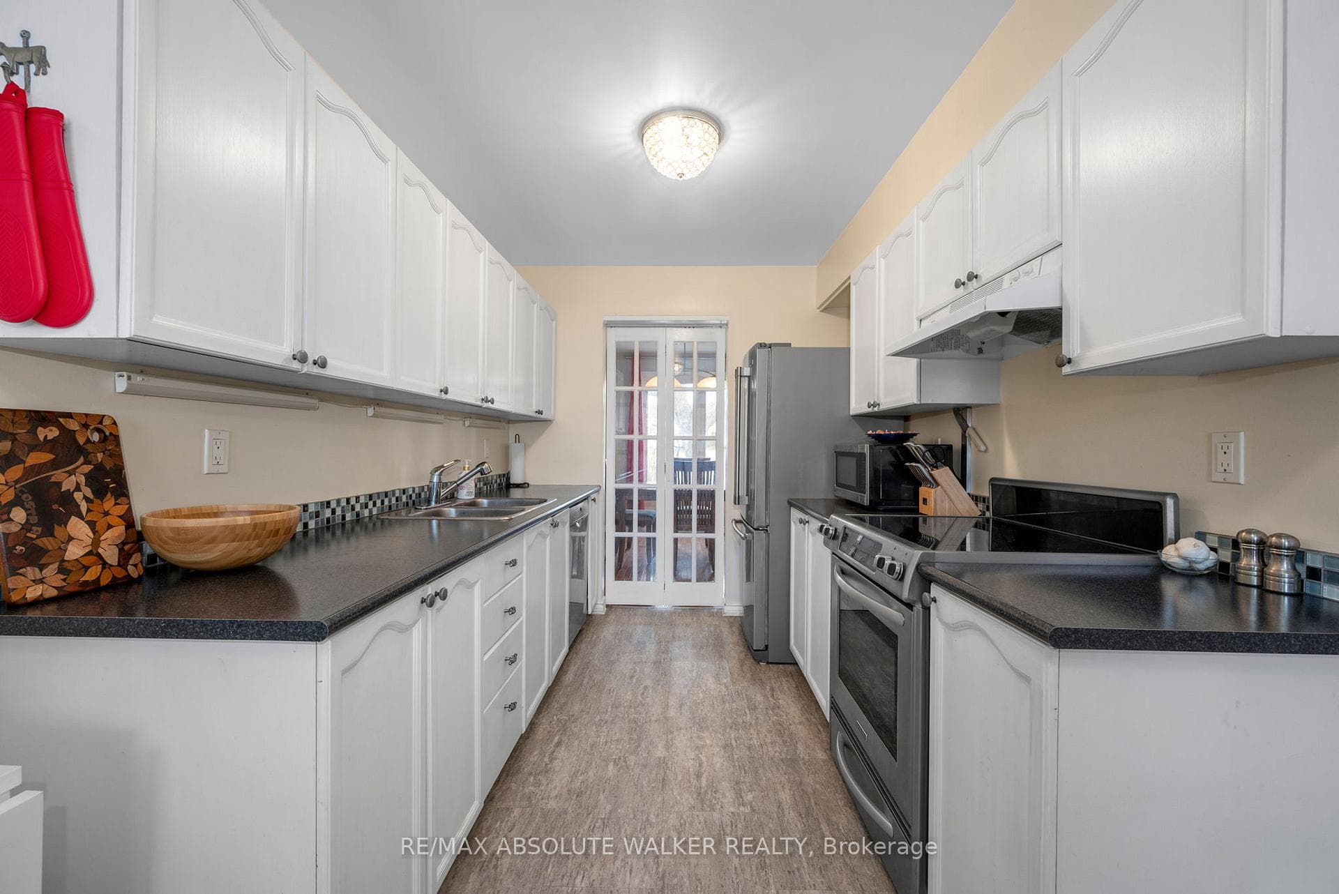 38 Beacon Way photo 9