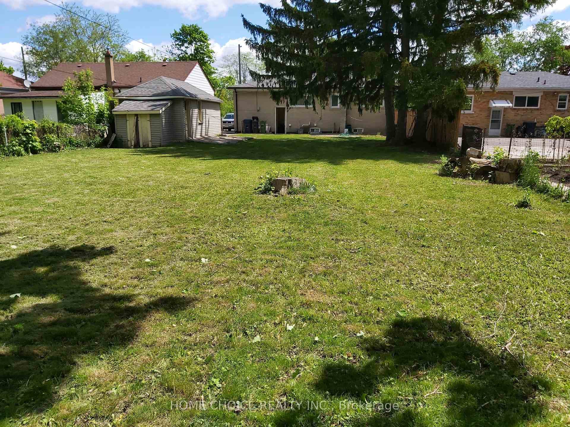2256 Brimley Road photo 9