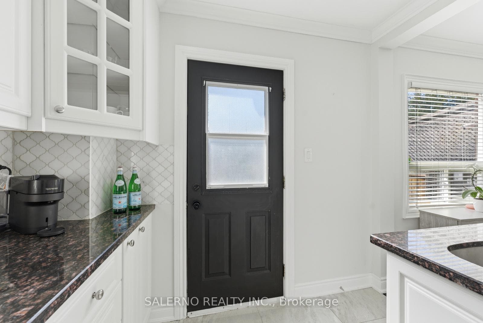 69 Robert Street photo 25