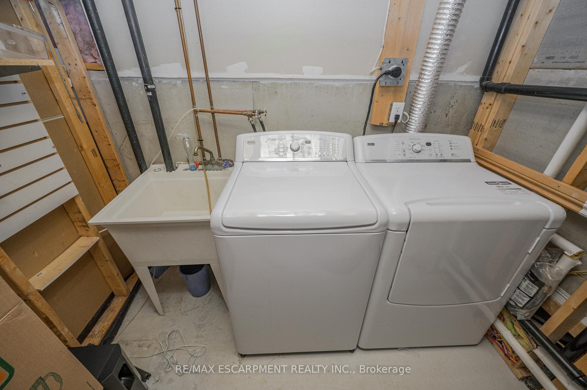 2243 TURNBERRY Road Unit 18 photo 26
