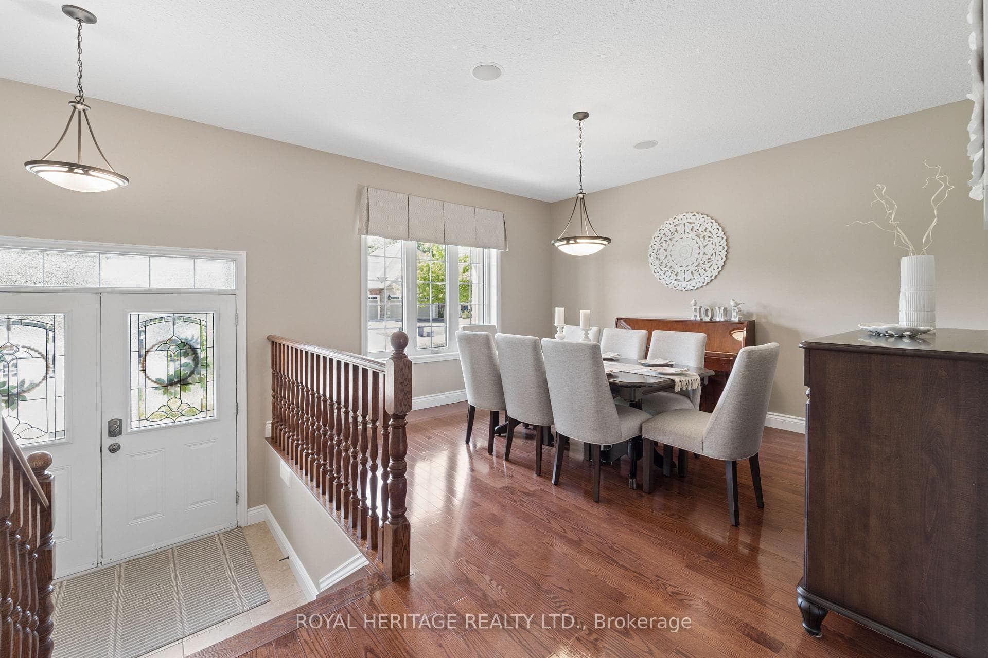 24 Corvinelli Drive photo 4