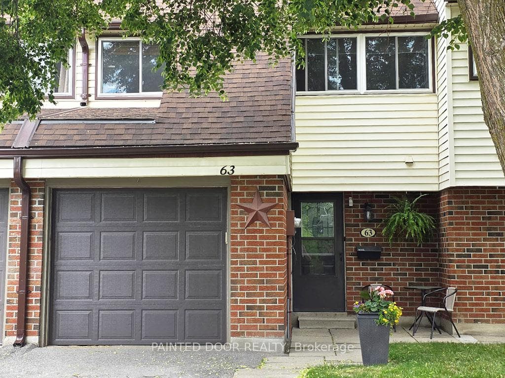 28 Donald Street Unit 63 photo 2