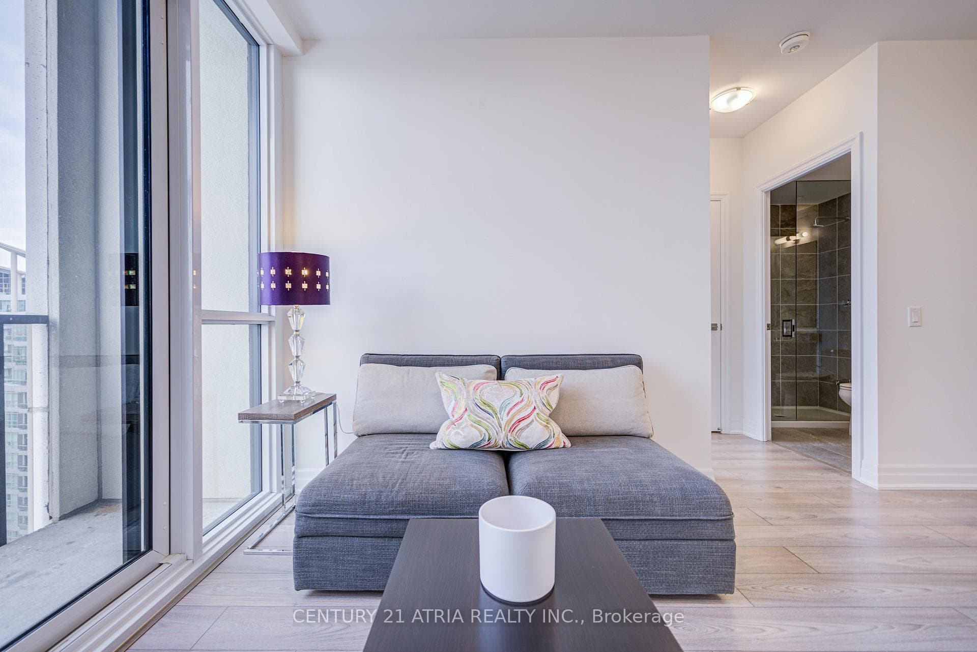 36 Elm Drive Unit 2701 photo 10