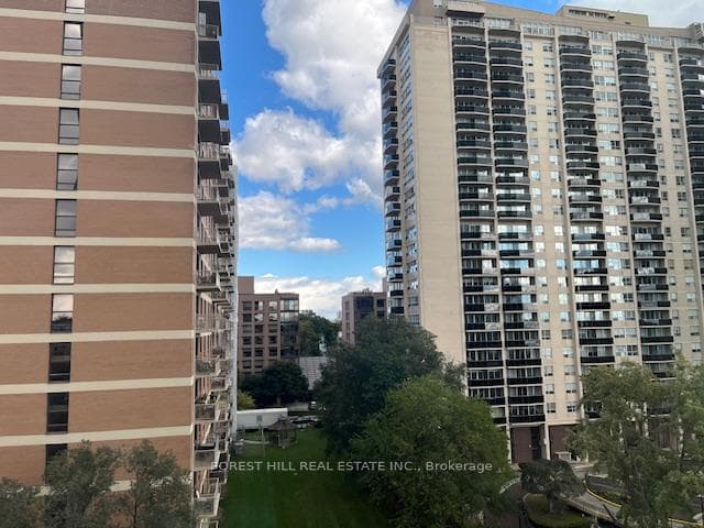 320 Tweedsmuir Avenue Unit 716 photo 21