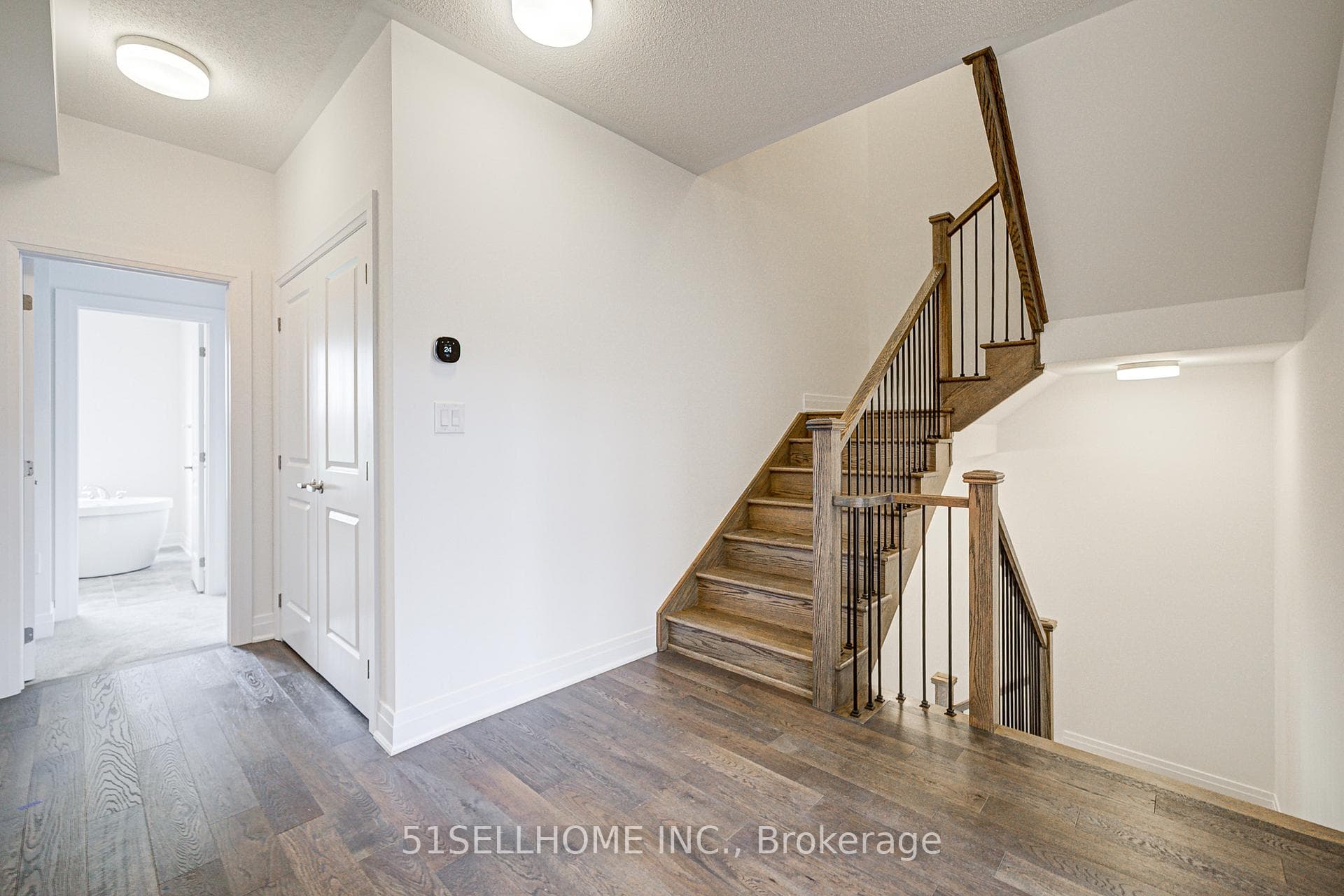 3250 Crystal Drive photo 14