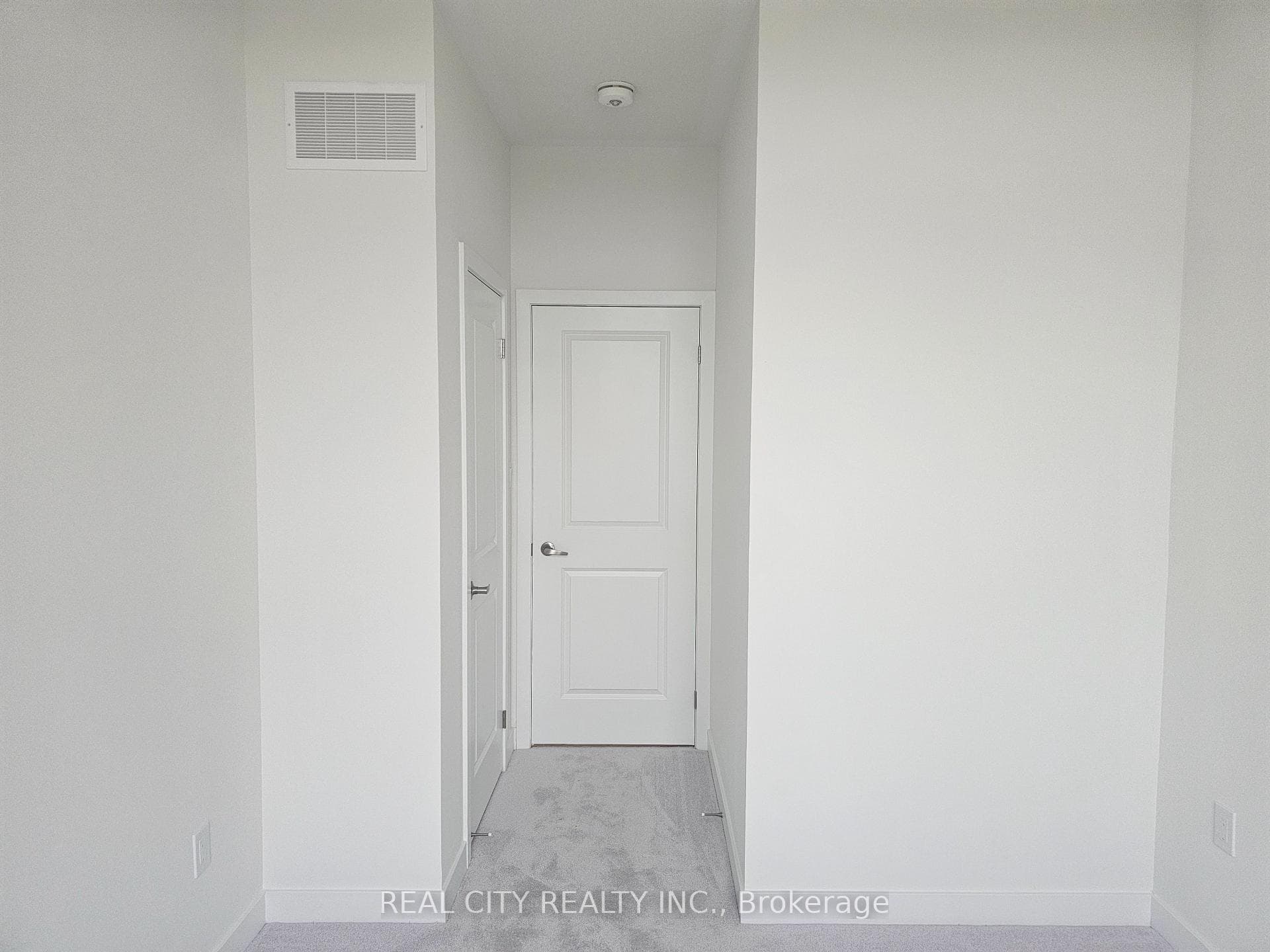 159 Haldimand Street photo 17