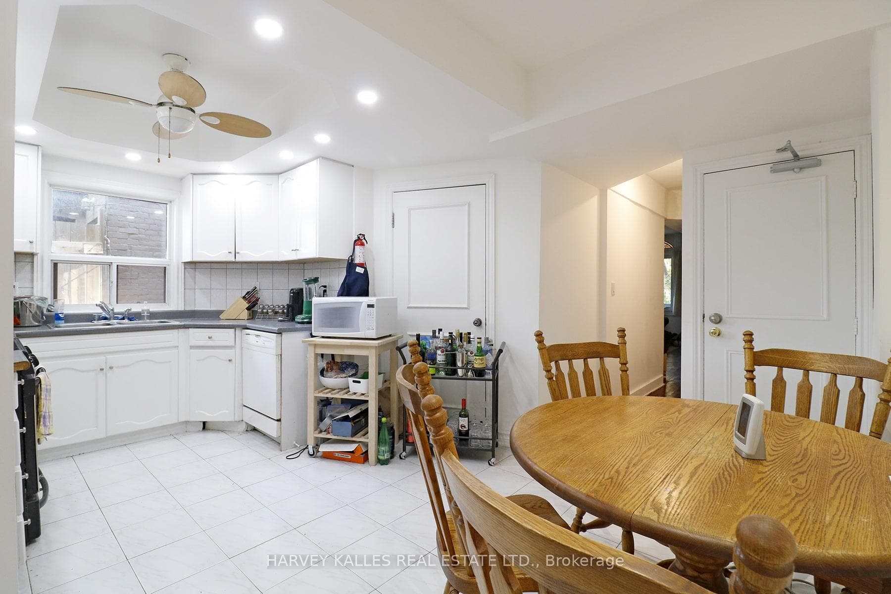 107 Concord Avenue Unit 1A photo 7