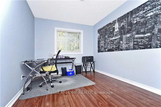 1039 Cedarglen Gate Unit 8 photo 12