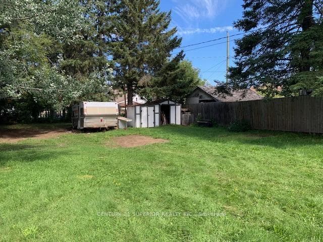 227 Amelia Street photo 23