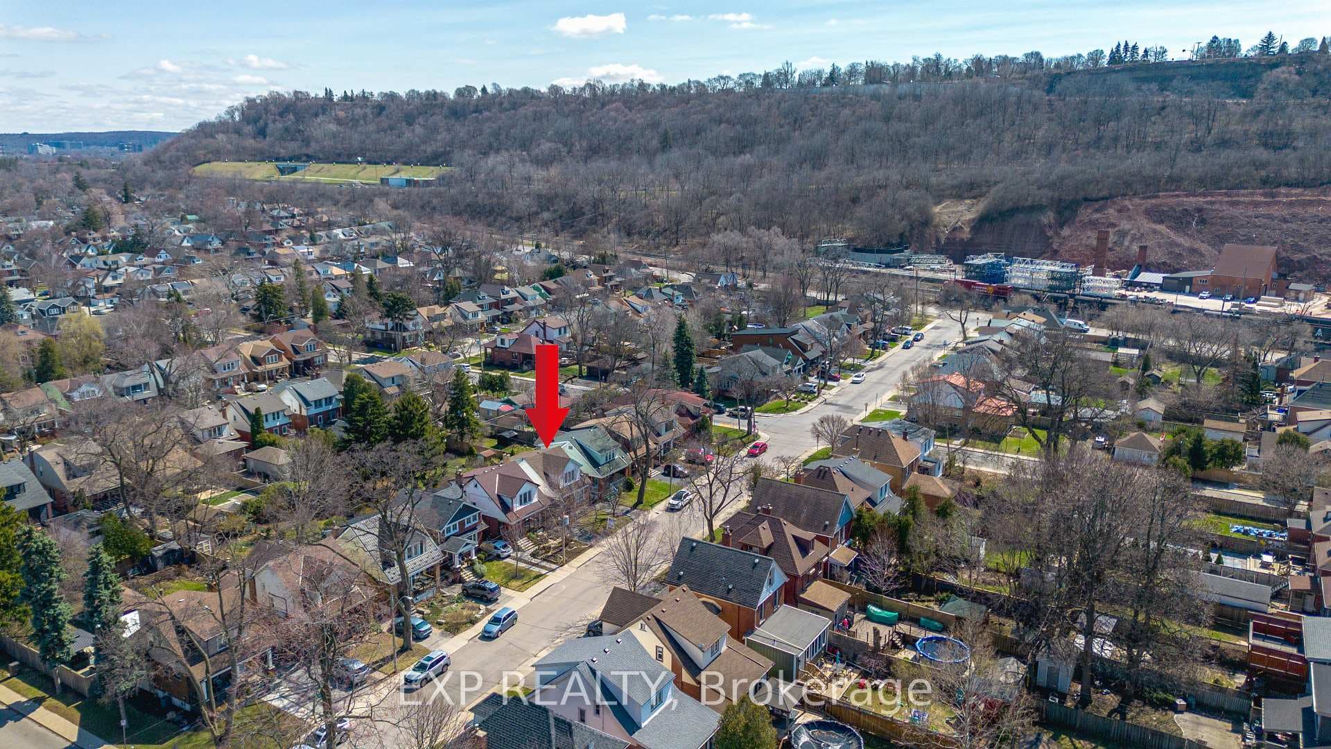 203 Balmoral Avenue photo 29