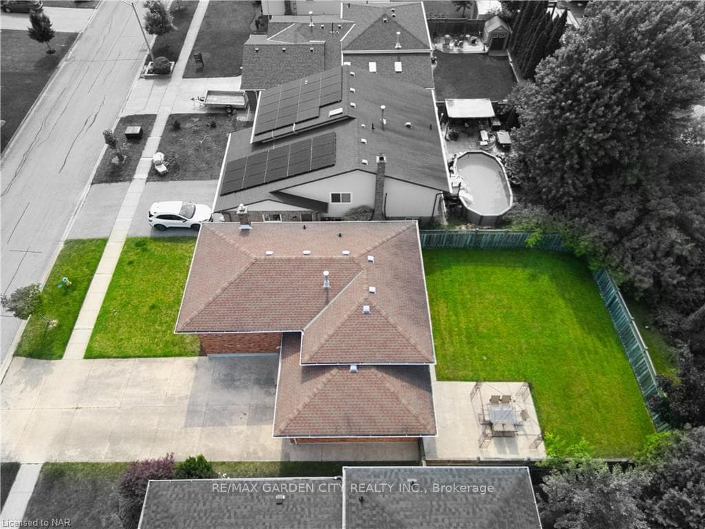 11 Huntington Lane photo 33