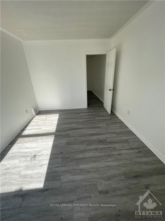 283 RICHELIEU Avenue Unit 1 photo 4