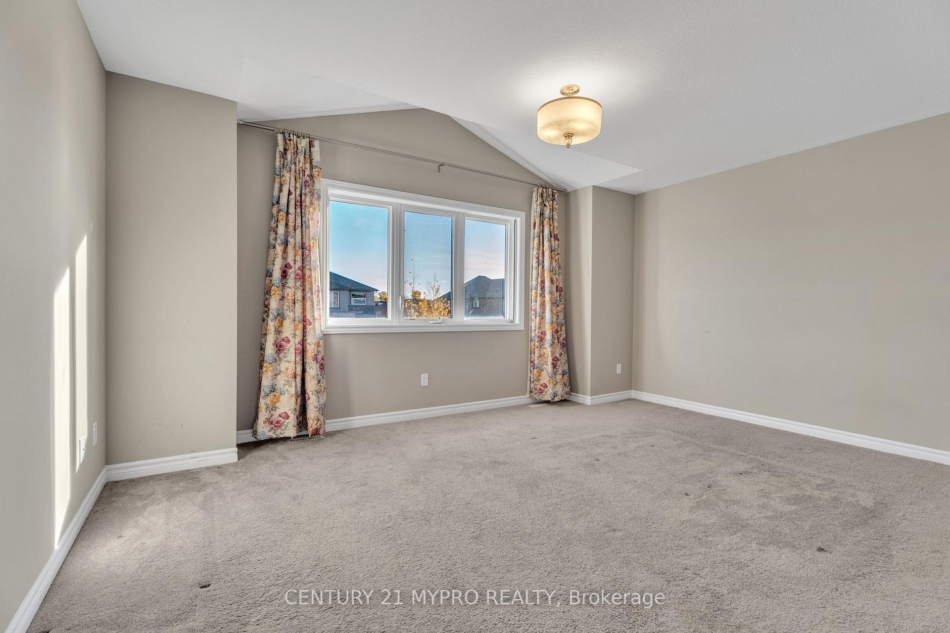 1125 Medway Park Drive photo 19
