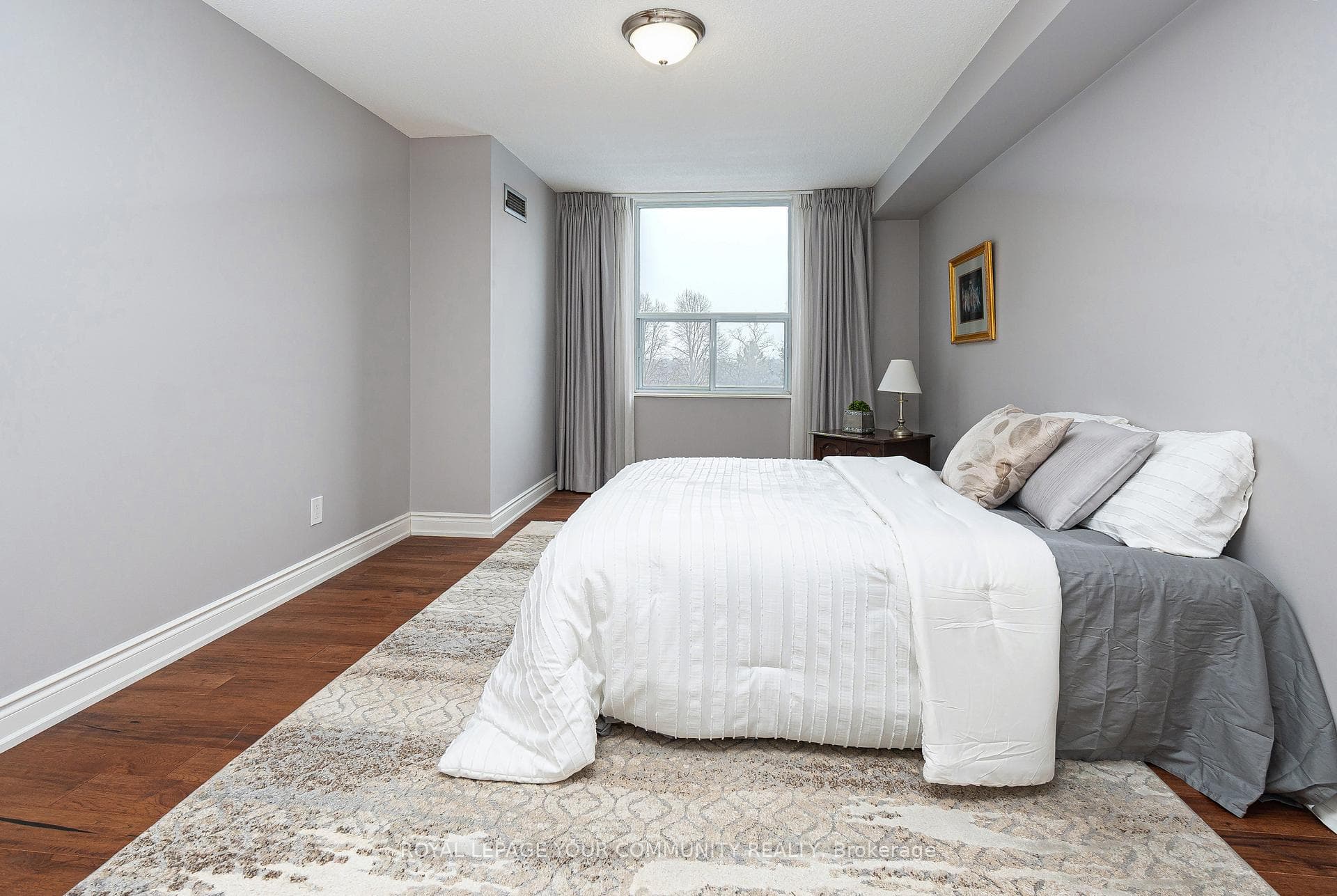 60 Inverlochy Boulevard Unit 608 photo 11