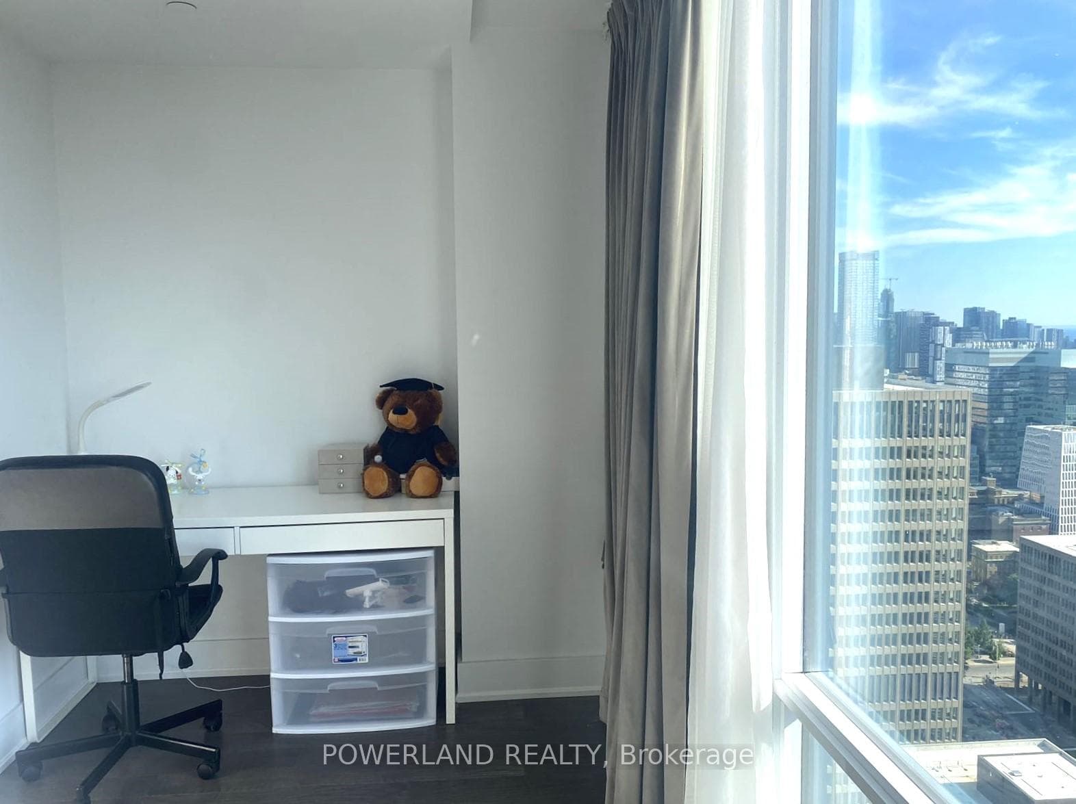 955 Bay Street Unit 3606 photo 10